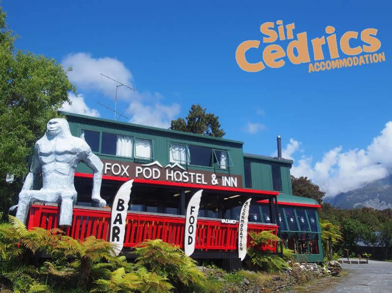 Fox Glacier Pod Hostel & Inn Exterior photo